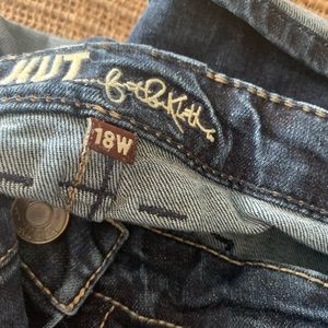 Kut from the Kloth women’s jeans 18W
